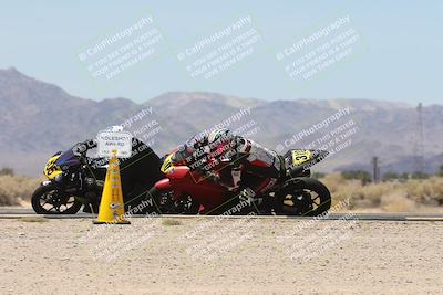 media/Apr-20-2025-CVMA (Sun) [[39090e8767]]/Race 11-500-350 Supersport (Holeshot)/
